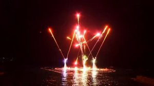 Самое зрелищное шоу на флайборде в Крыму от команды FlyboardCrimea