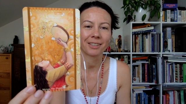 Top oracle decks I use * 2019 edition #tarotmap #toporacledecks смотреть онлайн