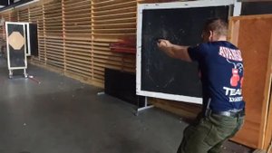Тренировка по практической стрельбе. Травматический пистолет.