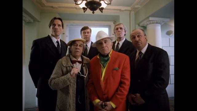 Да-а, такого случая в истории криминальной России ещё не было… смотреть онлайн