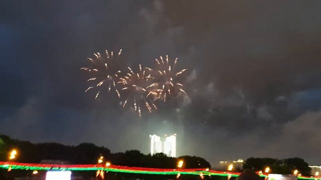 Салют на День Независимости Республики Беларусь (03.07.2019) смотреть онлайн