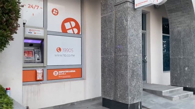 Будванский карнавал день 2 // Мы нашли банкомат // начало выходных // 30.04.2022 смотреть онлайн