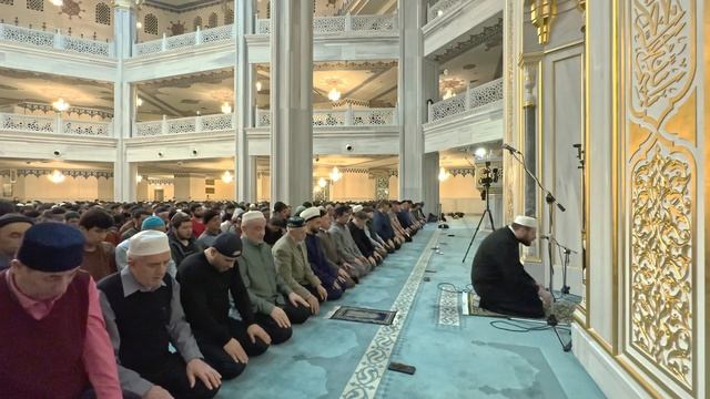 Седьмой таравих намаз | Московская соборная мечеть | 28.03.2023 смотреть онлайн