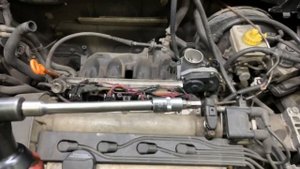 Замена дроссельной заслонки на Volkswagen GOLF