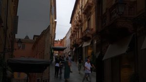 Какой  прекрасный итальянский город Reggio Emilia