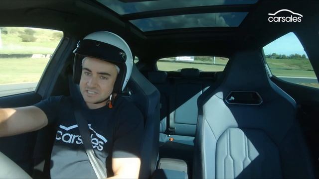 Cupra Formentor 2022 Review смотреть онлайн