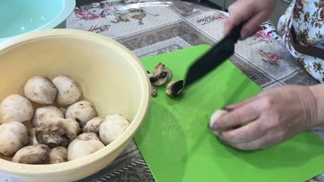 Если у вас остались шампиньоны Как вкусно замариновать грибы за 10 минут смотреть онлайн