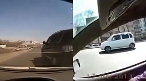 Бандиты на дороге против депутатской машины