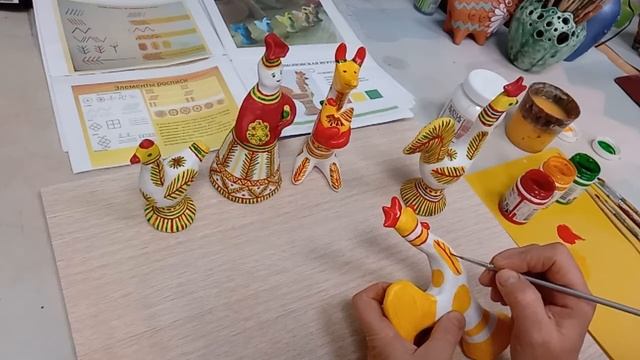 Мастер-класс/Гончарная мастерская/Филимоновская игрушка/Петушок/Часть № 2/Роспись смотреть онлайн