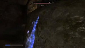 Каирн Холдира. Официальное место, где можно обобрать призраков.