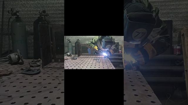 Сборка угла (400/400/50мм)для 3D сварочного стола. смотреть онлайн