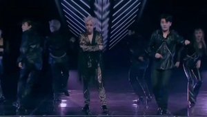 #Baekhyun : Light Concert - Psycho + Ringa Ringa Ring Recap