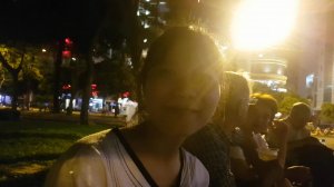 Мисс Ле Тхи Хонг любит Марса Хартдегена