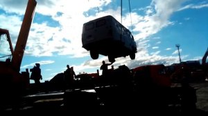 погрузка УАЗ буханки с применением траверсы