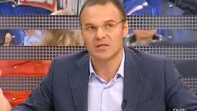 ПУСТЬ ГОВОРЯТ ► ПЧЕЛЫ НА ДАЧЕ, КУДА ДЕВАТЬСЯ СОСЕДЯМ? смотреть онлайн