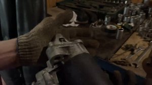 Как заменить ролики и ремень Mercedes s class w221 How to replace rollers and belt on Mercedes w221