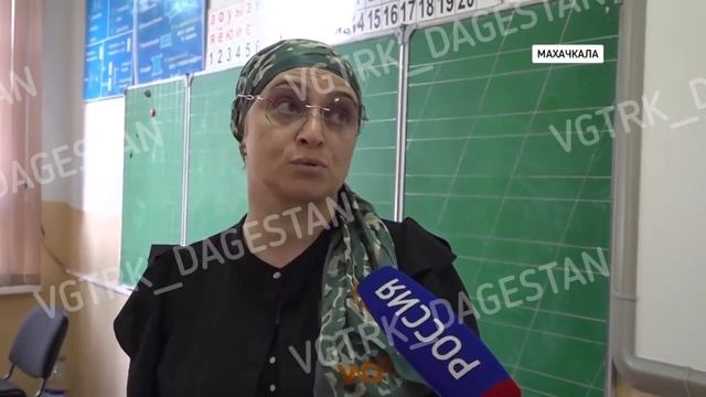 Массовое отравление в школе: подростки распылили перцовый баллончик смотреть онлайн