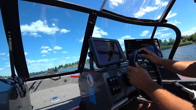 Volzhanka FishPro, Lowrance vs Humminbird, Рыболовный Гайдинг