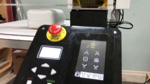 Прямая печать на канистре на искривленной поверхности  на УФ принтере "Ипполит Матвеевич"