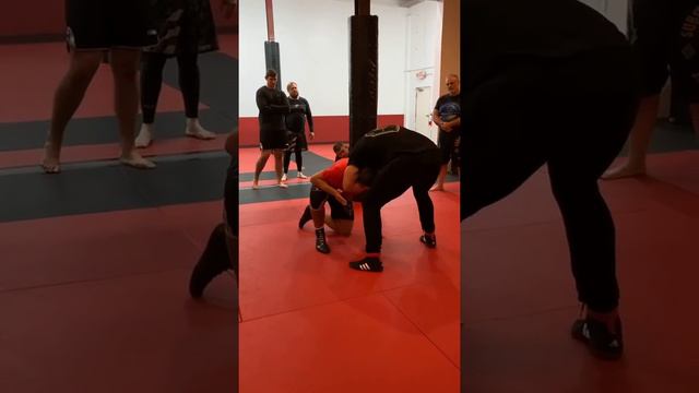 Josh Barnett demonstrating Standing Chokes at Grappling Mastery