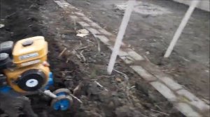 Выбивает1-ю скорость мотокульт.НЕВА МК-200.Я это,решил просто и эФфективно!