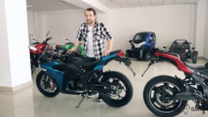 Электромотоцикл R3, рестайлинг и SE-R3