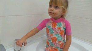Маргарита хочет конфеты или Волшебный душ из m&m's