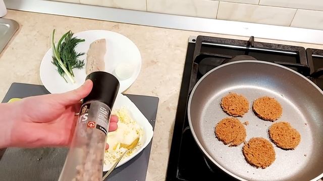 ЗАКУСКА З ОСЕЛЕДЦЕМ (СІЛЬОДКОЮ) "ГОСТІ НА ПОРОЗІ" смотреть онлайн