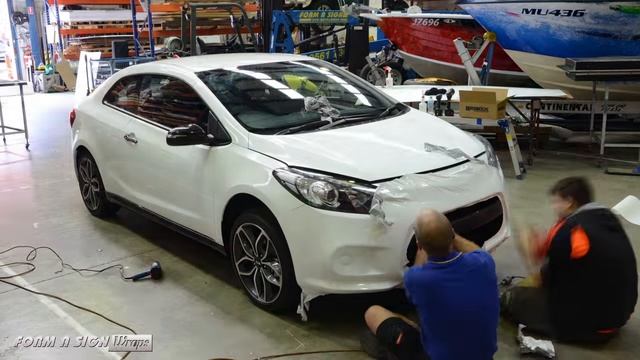 Red Kia Cerato Koup Body Wrap смотреть онлайн