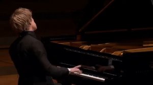 Моцарт Соната для двух фортепиано ре мажор, Лукас и Артур Юссен