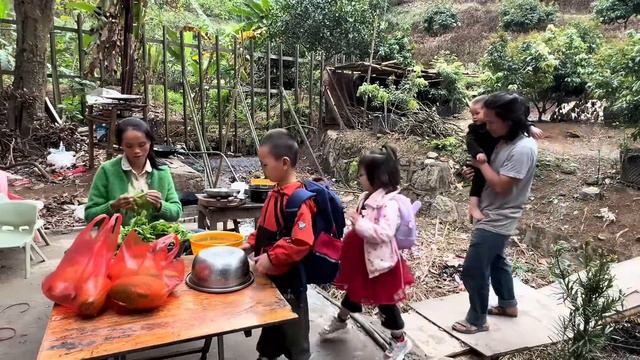 第一次吃云南山地木瓜感觉跟以前的不一样，孩子们也特别喜欢吃！