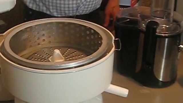 Как выбрать соковыжималку?