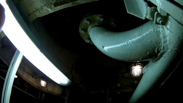 Теплоход "Омский" Обзор румпельного помещения. смотреть онлайн