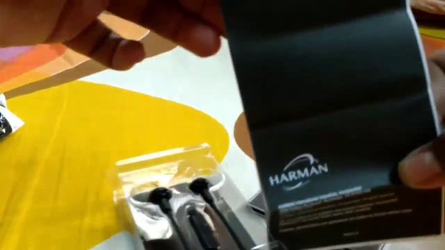 JBL C100SI In-Ear Headphones with Mic (Black) Unboxing смотреть онлайн