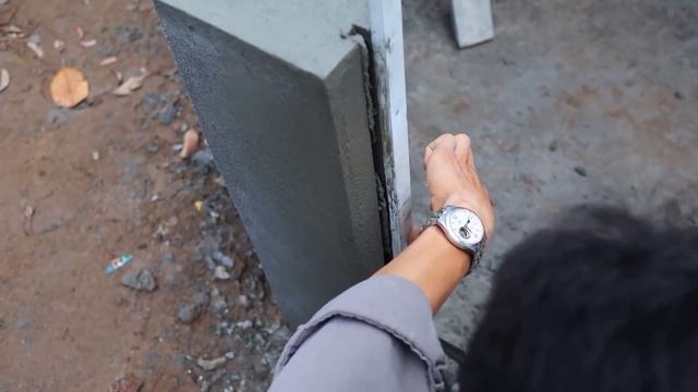 Designer Outdoor Water Fountain - Outdoor Aquarium from Cement and Brick смотреть онлайн