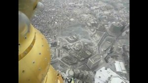 Вид мечети Аль-Харам в Мекке с высоты часов