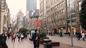 Самая знаменитая улица Шанхая. Что посмотреть куда бежать.Китай