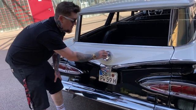 Лоурайдер в Германии Chevrolet Parkwood 1959 (VLOG#22) Evgen Serdyuk смотреть онлайн