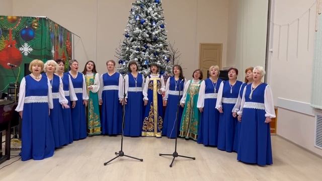 Народный хор "Сударушки". При долине куст калины смотреть онлайн