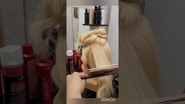 Здравствуйте ? Как правильно выпрямить волосы утюжком.#укладка #утюжок #выпрямлениеволос