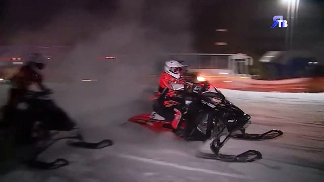 Под рёв моторов смотреть онлайн