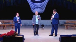 Mirzabek Xolmedov & Valijon Shamshiyev & Shukurullo Isroilov - Ustoz bugun biz sizga xizmat qilamiz