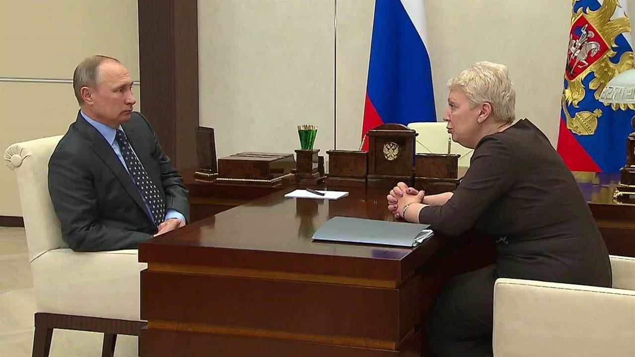 Министр образования Ольга Васильева доложила президенту о первых результатах работы