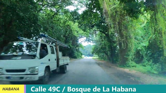 Manejando el Bosque de La Habana y el Parque Almendares, Playa Habana Cuba смотреть онлайн