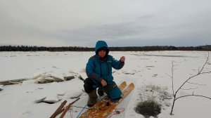 Жена наловила кучу налима / Пошла жара на рыбалке / Зимняя рыбалка на налима