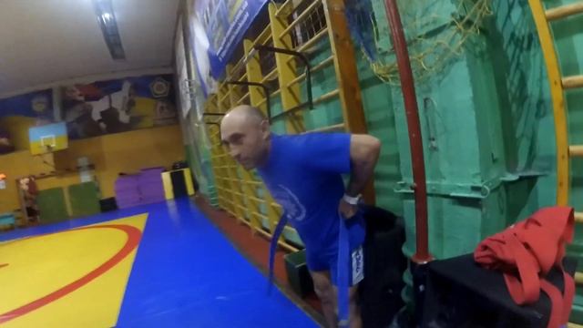 ПОДТЯГИВАНИЯ КОМУ ЗА 50 ЛЕТ С ВЕСОМ 20 КГ смотреть онлайн