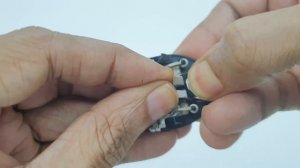 Philips Trimmer Blade - How to Put Spring Back