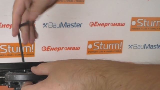 Почему пильный диск не пилит и дымит заготовка? Бракованный диск? смотреть онлайн