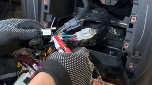 Установка магнитолы TEYES на CHEVROLET TAHOE 3 / GMC YUKON 3 2006-2014