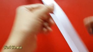 Коробка с выпрыгивающей игрушкой из бумаги